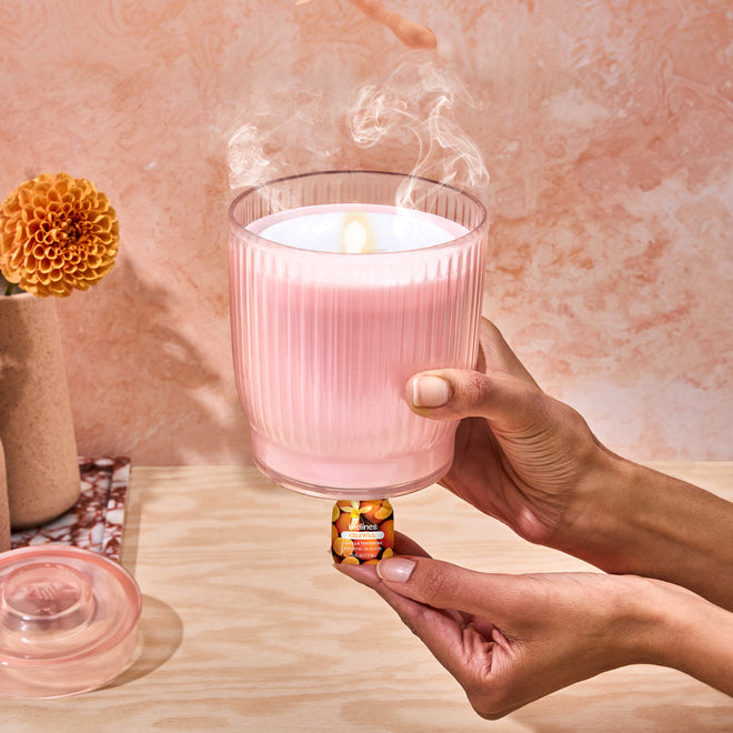 Flameless Candle Diffuser - Ribbed Pink