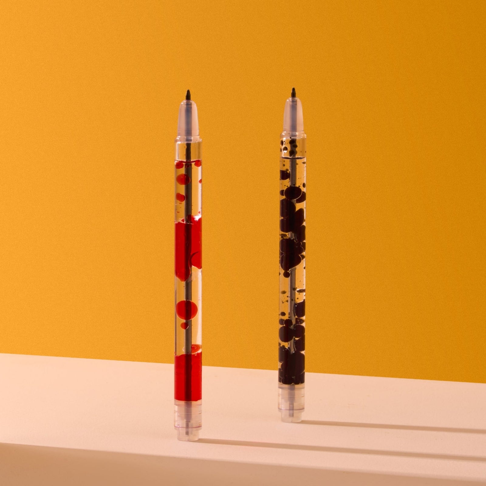 Scented Lava Pen 2 Pack - Black/Red - Lifelines